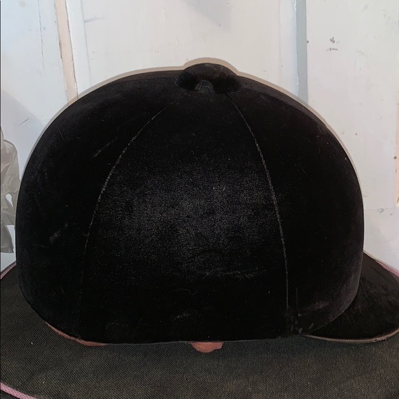 IRH velvet show helmet - Picture 2 of 5